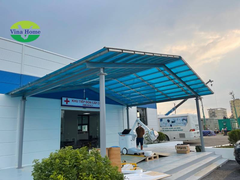 Tấm nhựa polycarbonate có bị vỡ khi gặp mưa đá không?