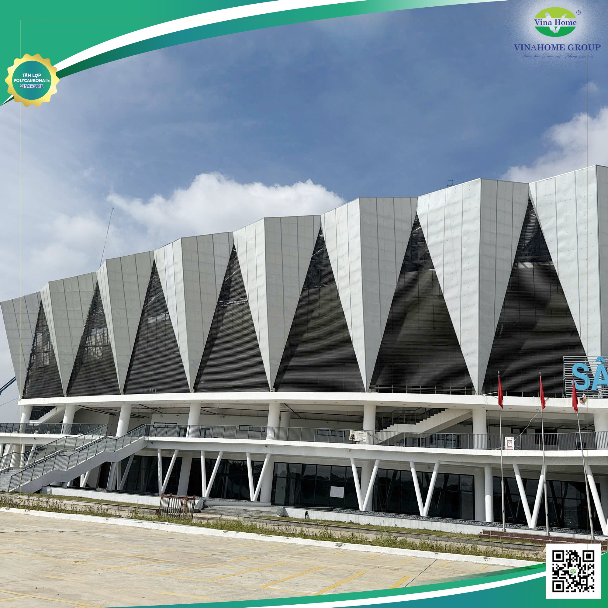 Công trình tấm lợp lấy sáng Poly đặc 20mm cao cấp